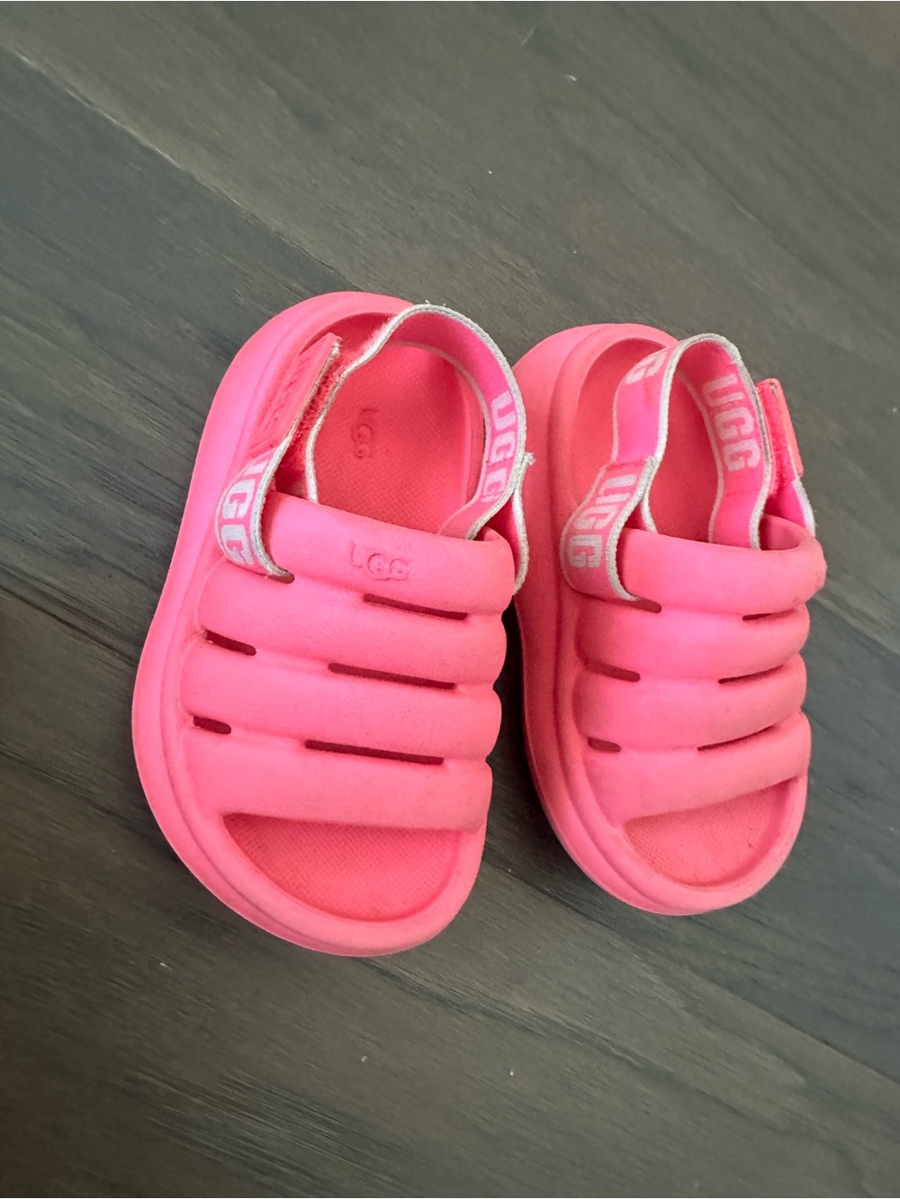 UGG Kids Bright Pink Foam Slide Sandals with Velcro Strap
